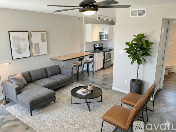 4207 N 27th St, Unit 2 Rental photo 5